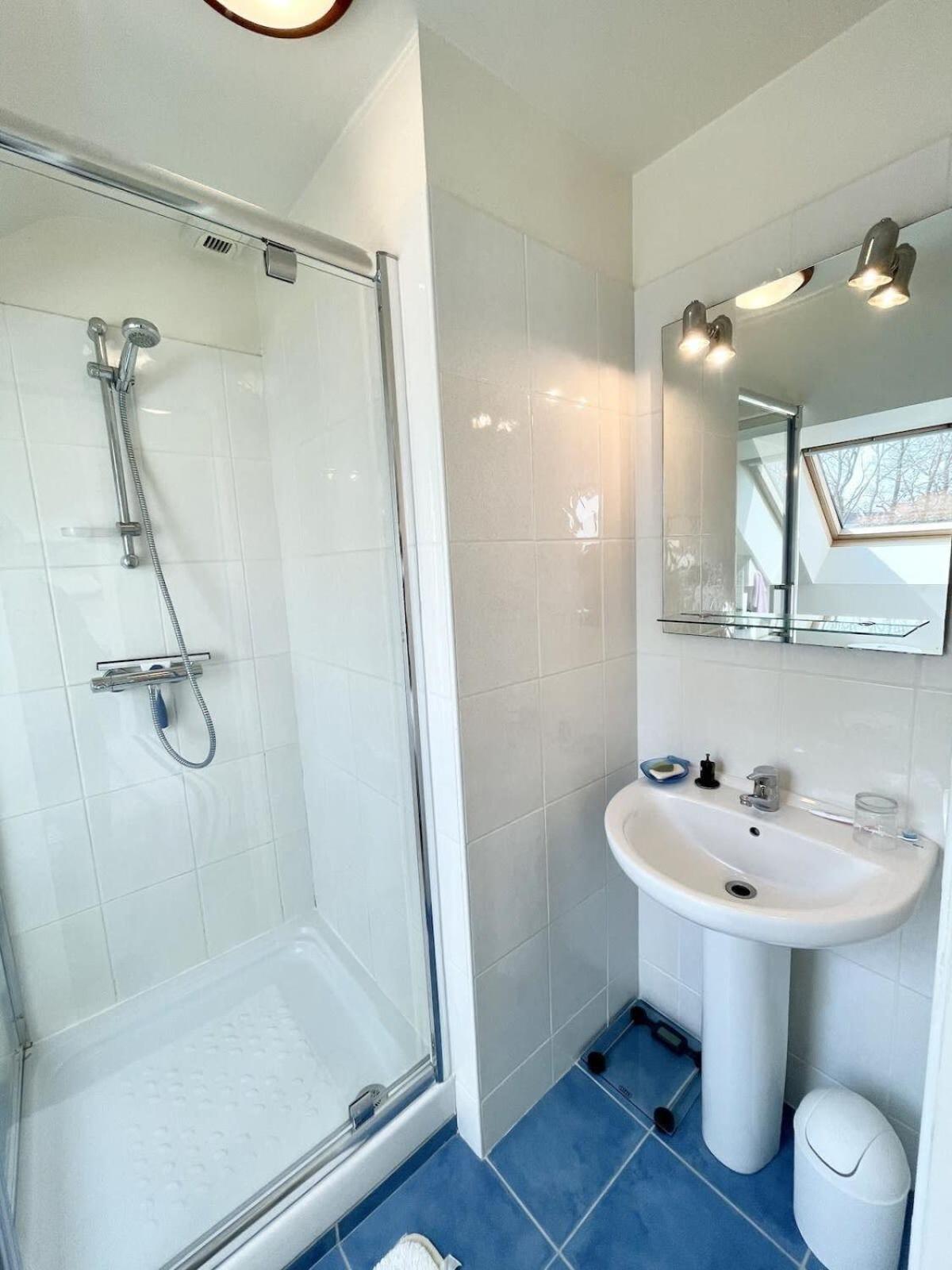 Jolie Maison Moderne A 200M Du Port De Lomener Ploemeur Bagian luar foto